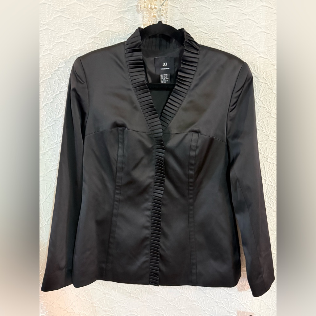Nordstroms Collection B Black Tailored Blazer With Pleated Trim